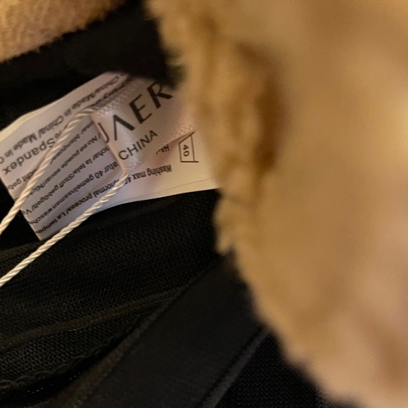 Cozy Tan Sleeveless Sweater Vest - Picture 3 of 4